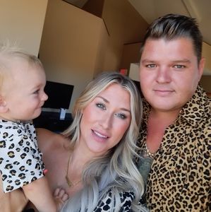 Meet your Posher, Caitlin